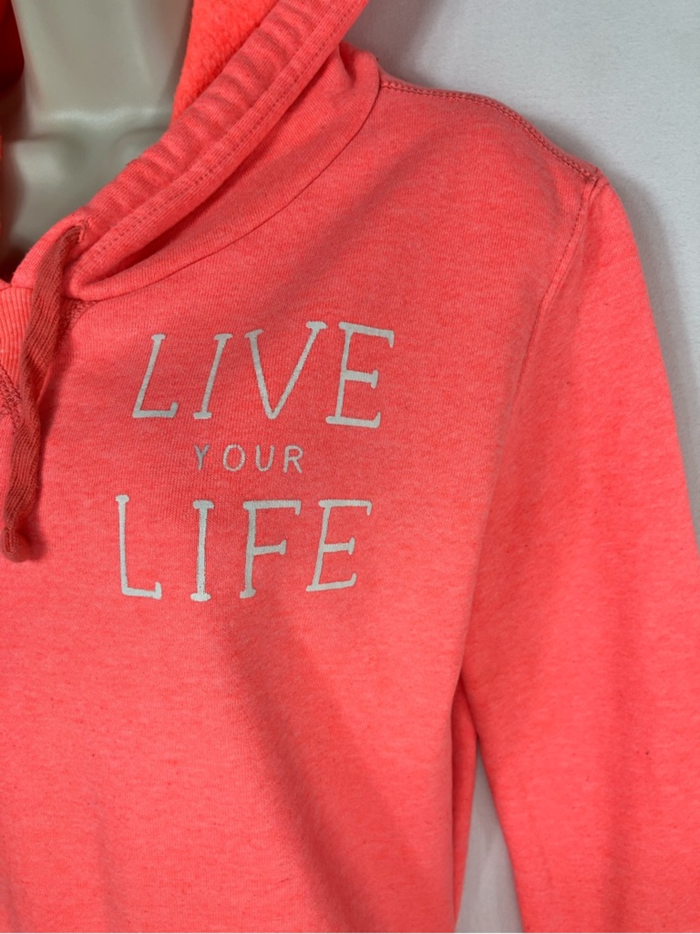 American Eagle 🦅 Bright Coral  'Live Your Life' Hoodie Med *DISCOUNTED SHIPPING - Picture 3 of 13